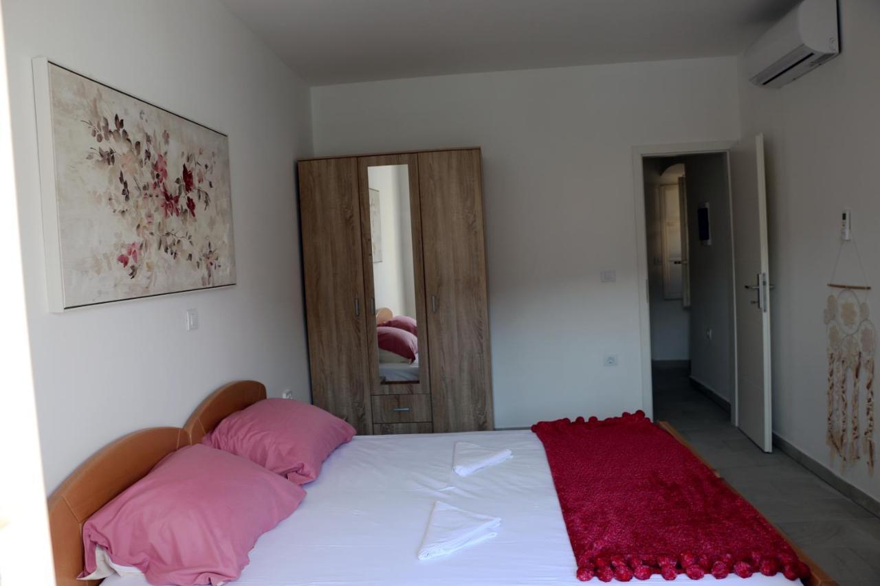 Apartment Penthouse & Apartment Studio Franci Pag Town Extérieur photo